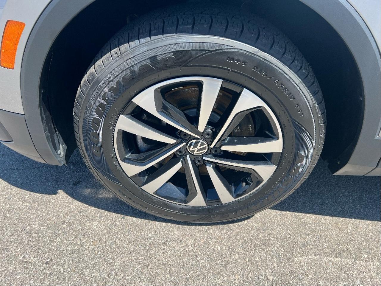 2024 Volkswagen Tiguan Trendline AWD *HEATED SEATS *BKP CAM *BLUETOOTH Photo