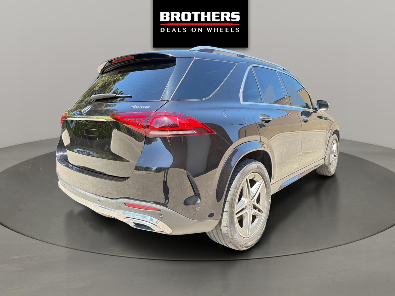 2022 Mercedes-Benz GLE-Class GLE 350 4MATIC One Owner No Accidents Photo