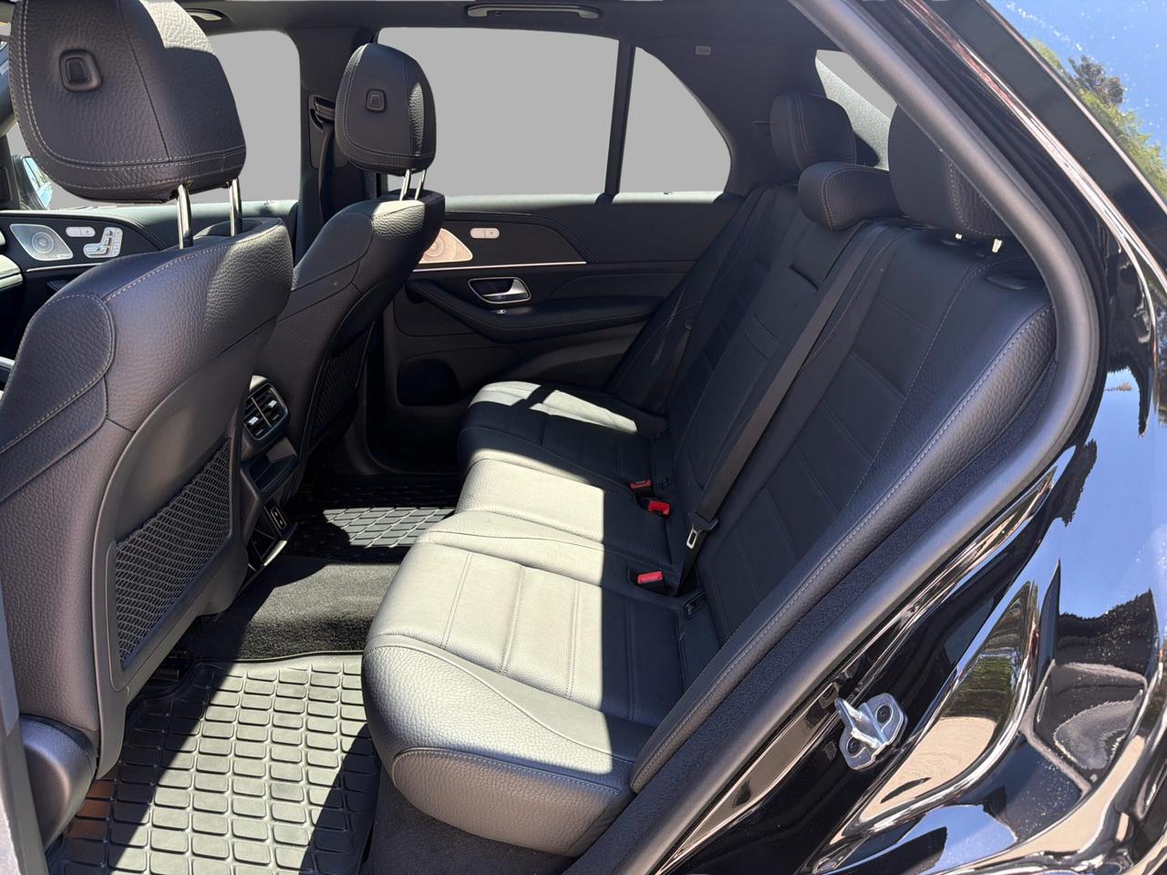 2022 Mercedes-Benz GLE-Class GLE 350 4MATIC One Owner No Accidents Photo