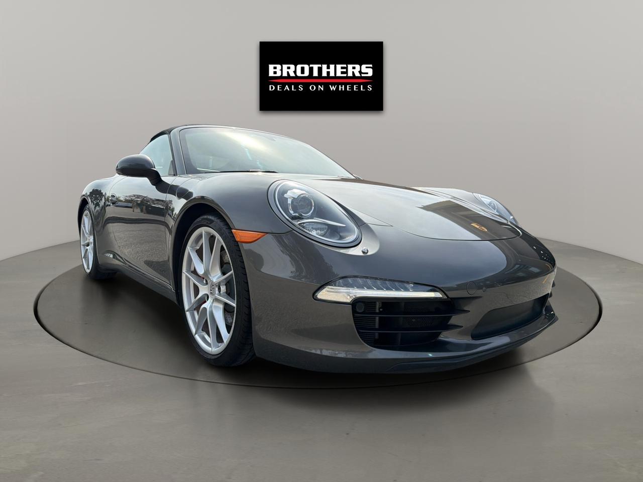 2013 Porsche 911 Cabriolet Carrera S No Accidents