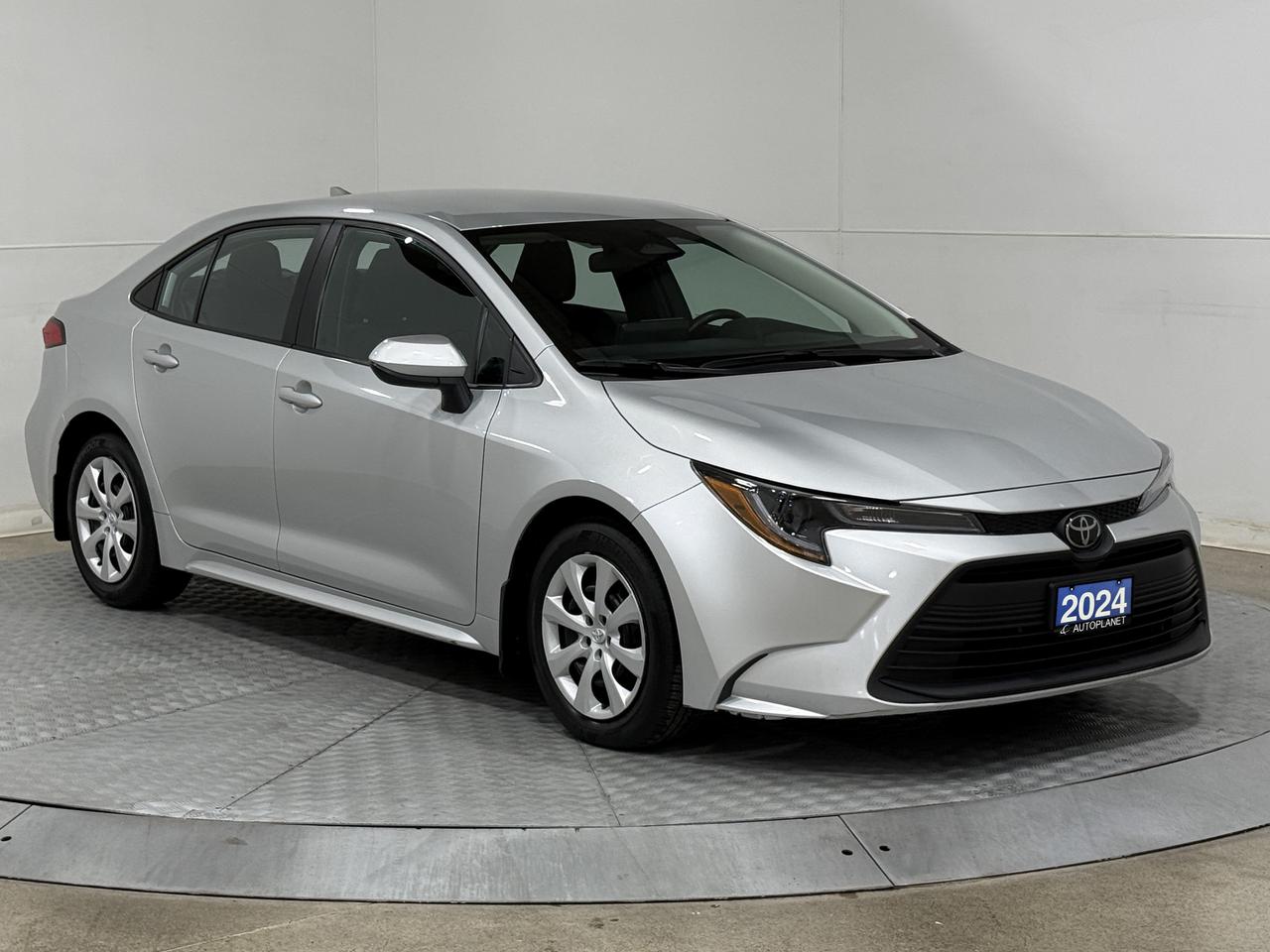2024 Toyota Corolla LE, Heated Seats, Apple CarPlay, Back Up Cam! Photo