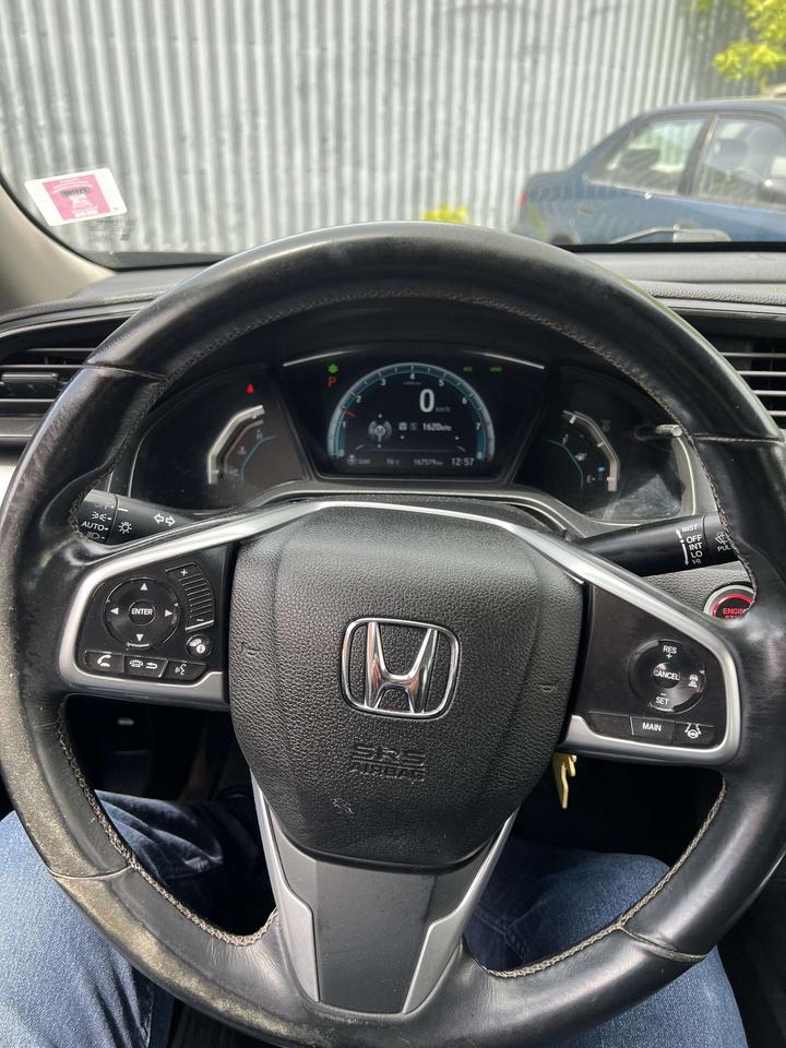 2018 Honda Civic SE BACKUP CAMERA PUSH START BUTTON ALLOYS AUTO AC Photo