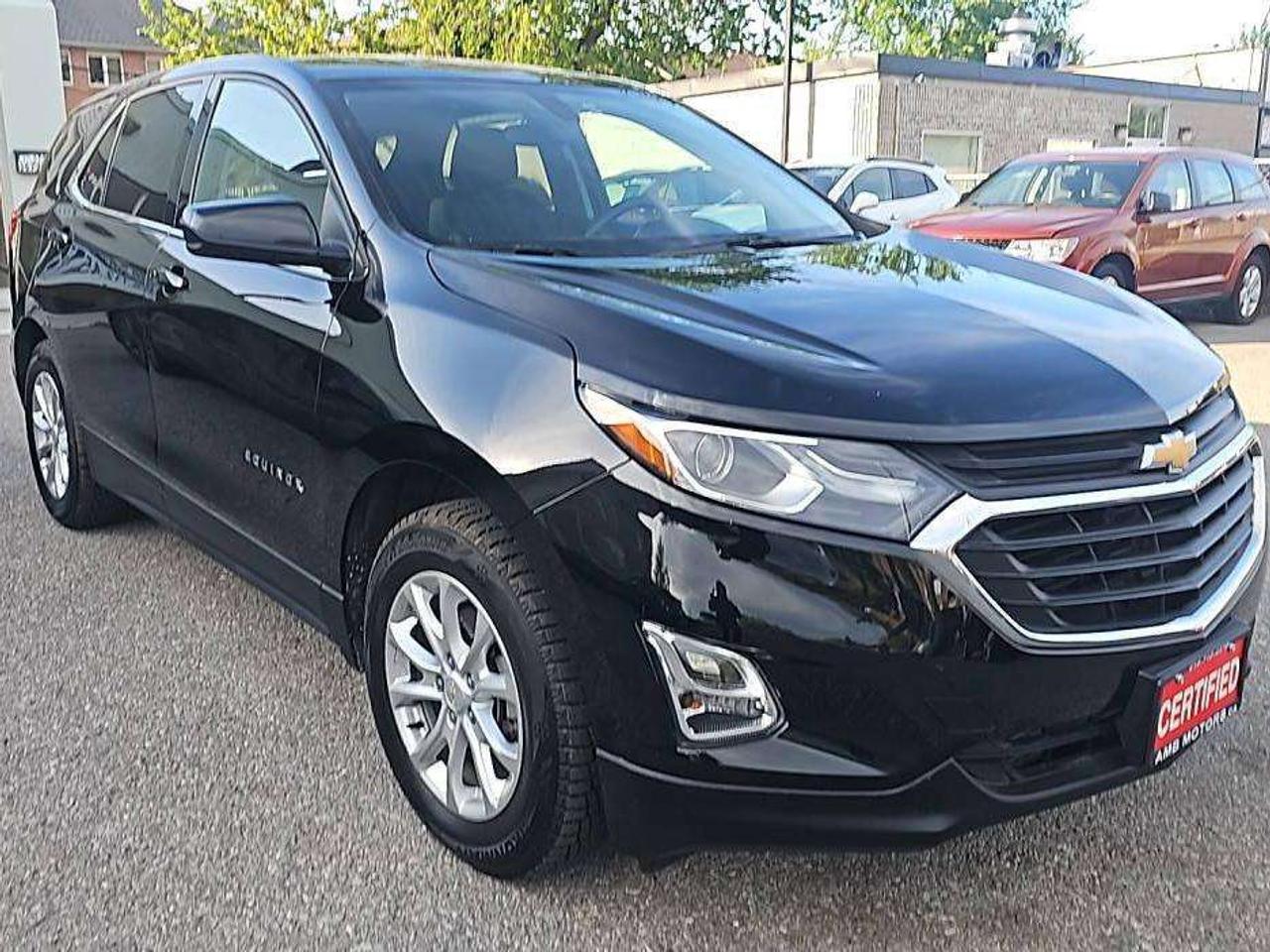 2019 Chevrolet Equinox LT Photo0
