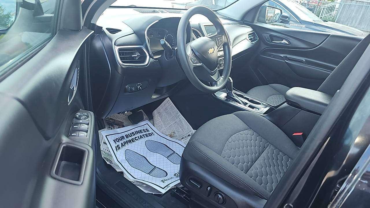 2019 Chevrolet Equinox LT Photo