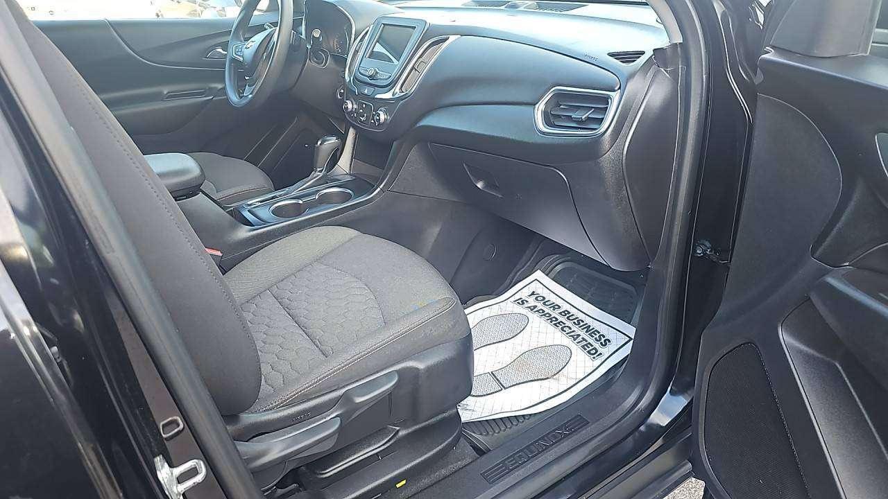 2019 Chevrolet Equinox LT Photo