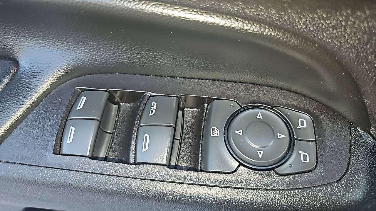 2019 Chevrolet Equinox LT Photo