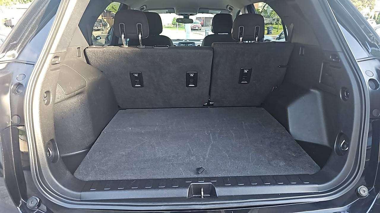 2019 Chevrolet Equinox LT Photo