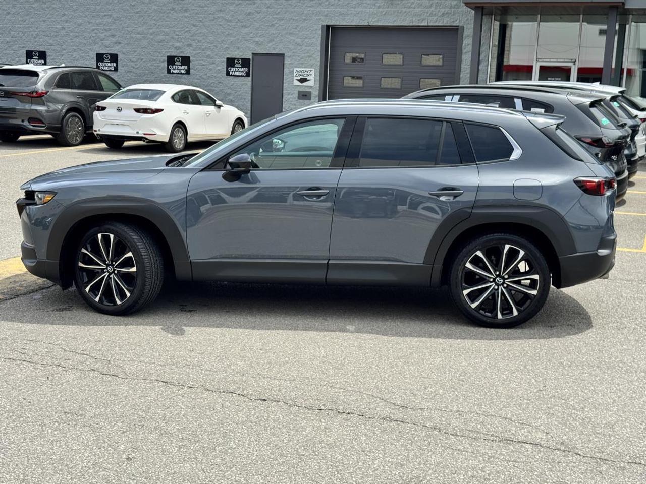 2023 Mazda CX-50 GT AWD/ EXTENDED WARRANTY/ 3.95% RATE/ MUST SEE Photo