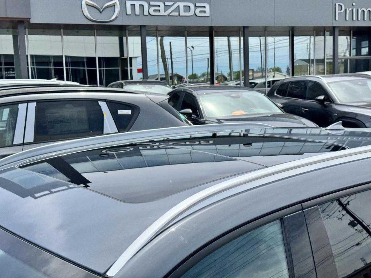 2023 Mazda CX-50 GT AWD/ EXTENDED WARRANTY/ 3.95% RATE/ MUST SEE Photo