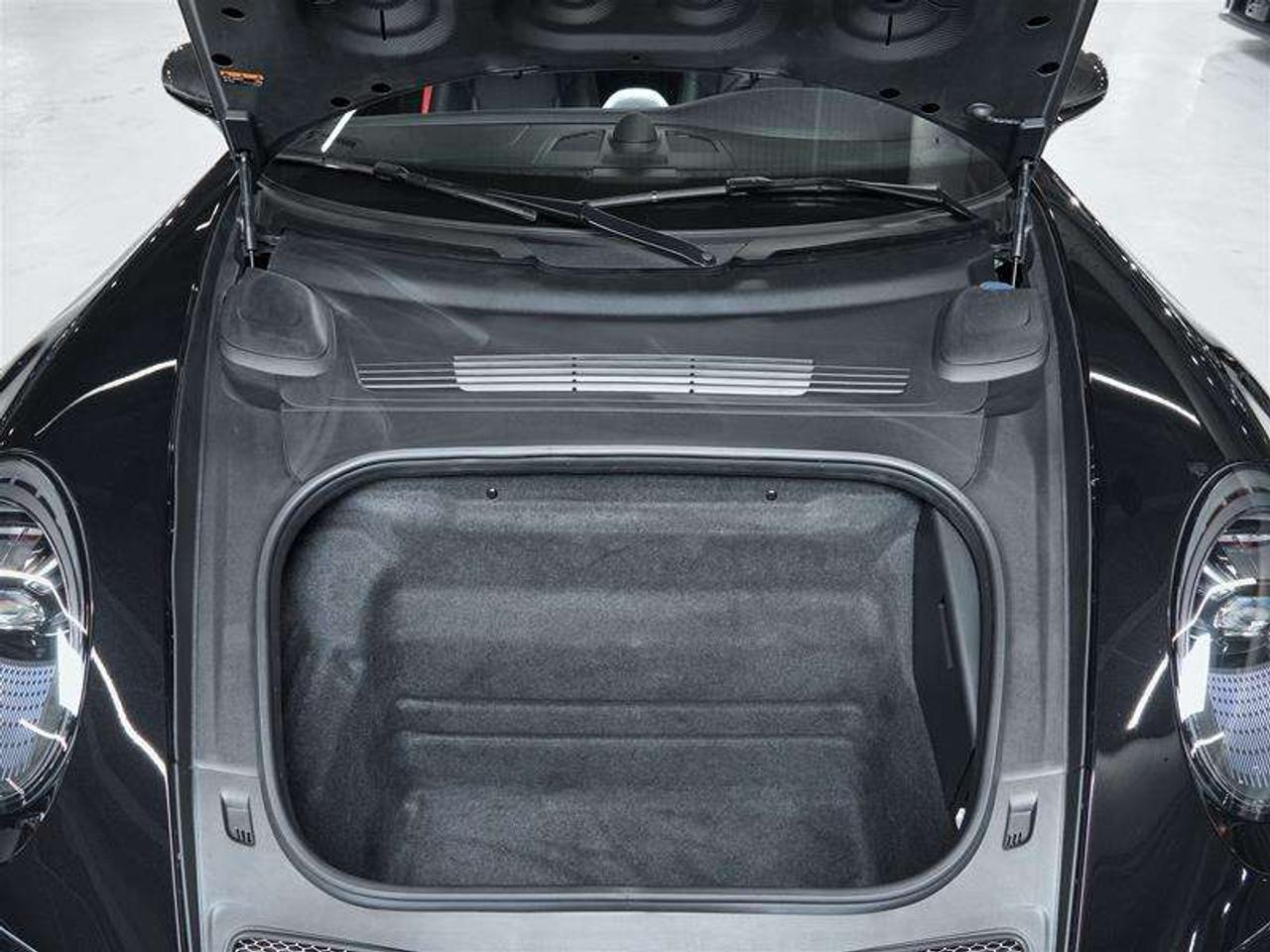 2023 Porsche 911 GT3 Touring Pkg Photo