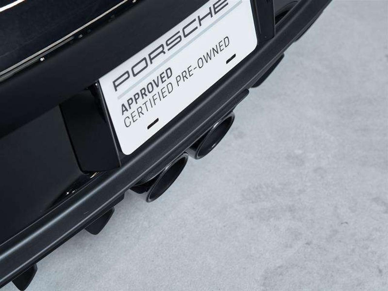 2023 Porsche 911 GT3 Touring Pkg Photo