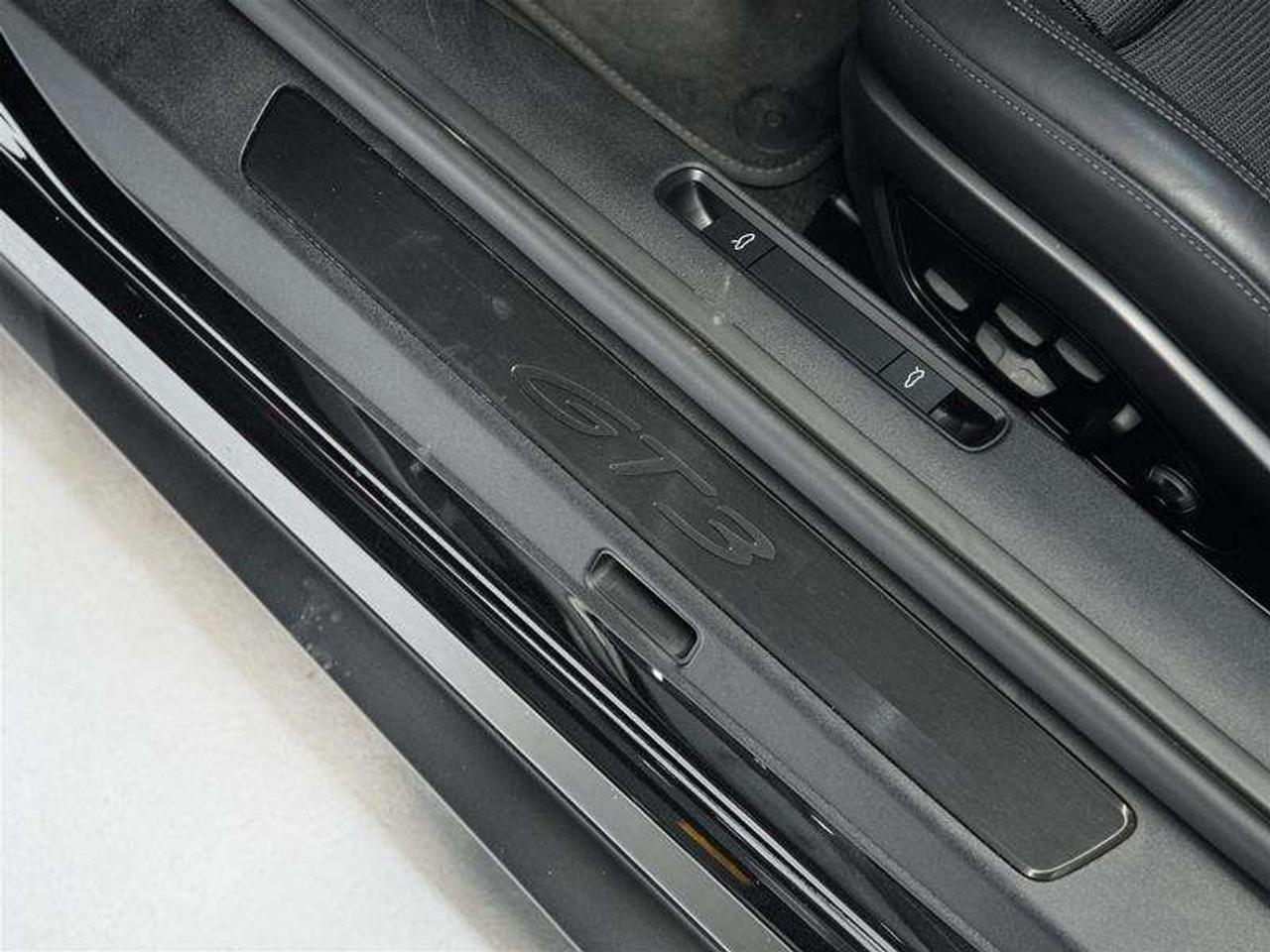 2023 Porsche 911 GT3 Touring Pkg Photo