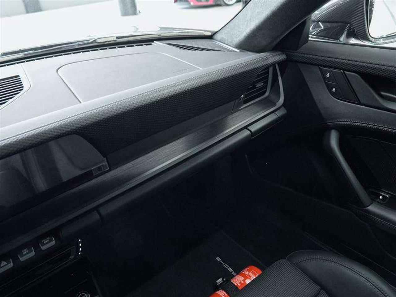 2023 Porsche 911 GT3 Touring Pkg Photo