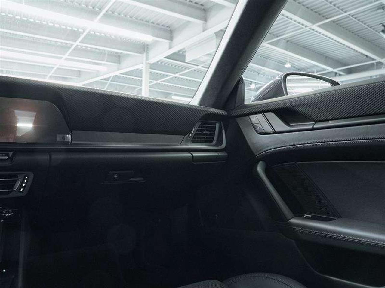 2023 Porsche 911 GT3 Touring Pkg Photo