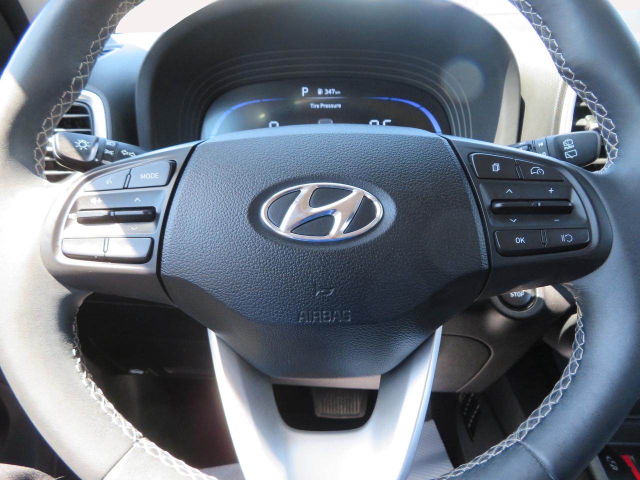 2024 Hyundai Venue Preferred IVT Photo