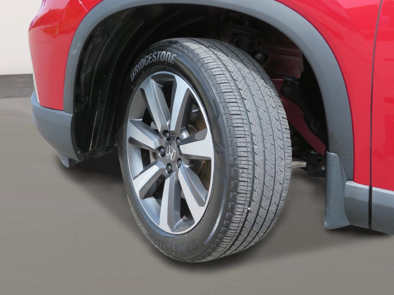 2023 Honda Pilot Touring AWD Photo