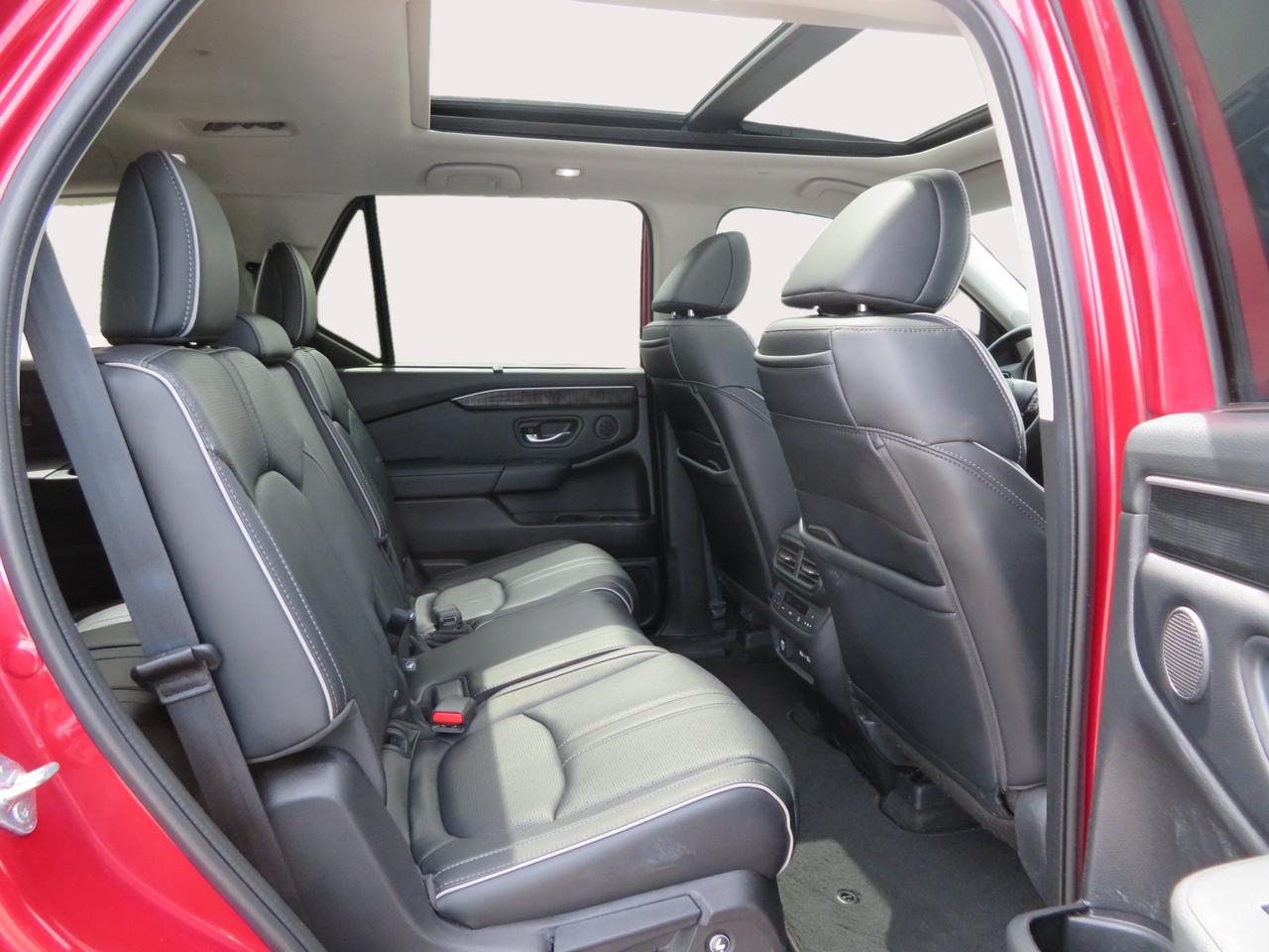 2023 Honda Pilot Touring AWD Photo