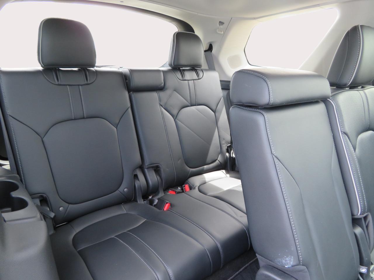 2023 Honda Pilot Touring AWD Photo