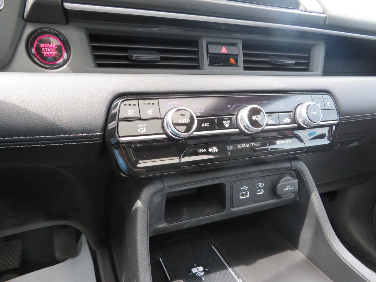 2023 Honda Pilot Touring AWD Photo