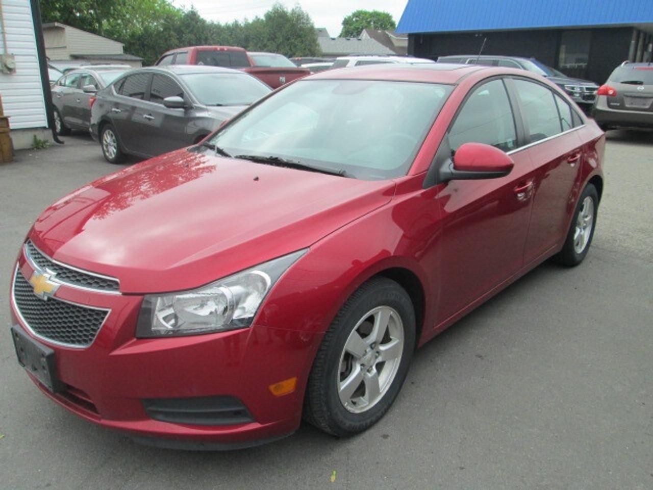 2012 Chevrolet Cruze 4dr Sdn LT Turbo+ w-1SB, Sunroof, Power Seat Photo