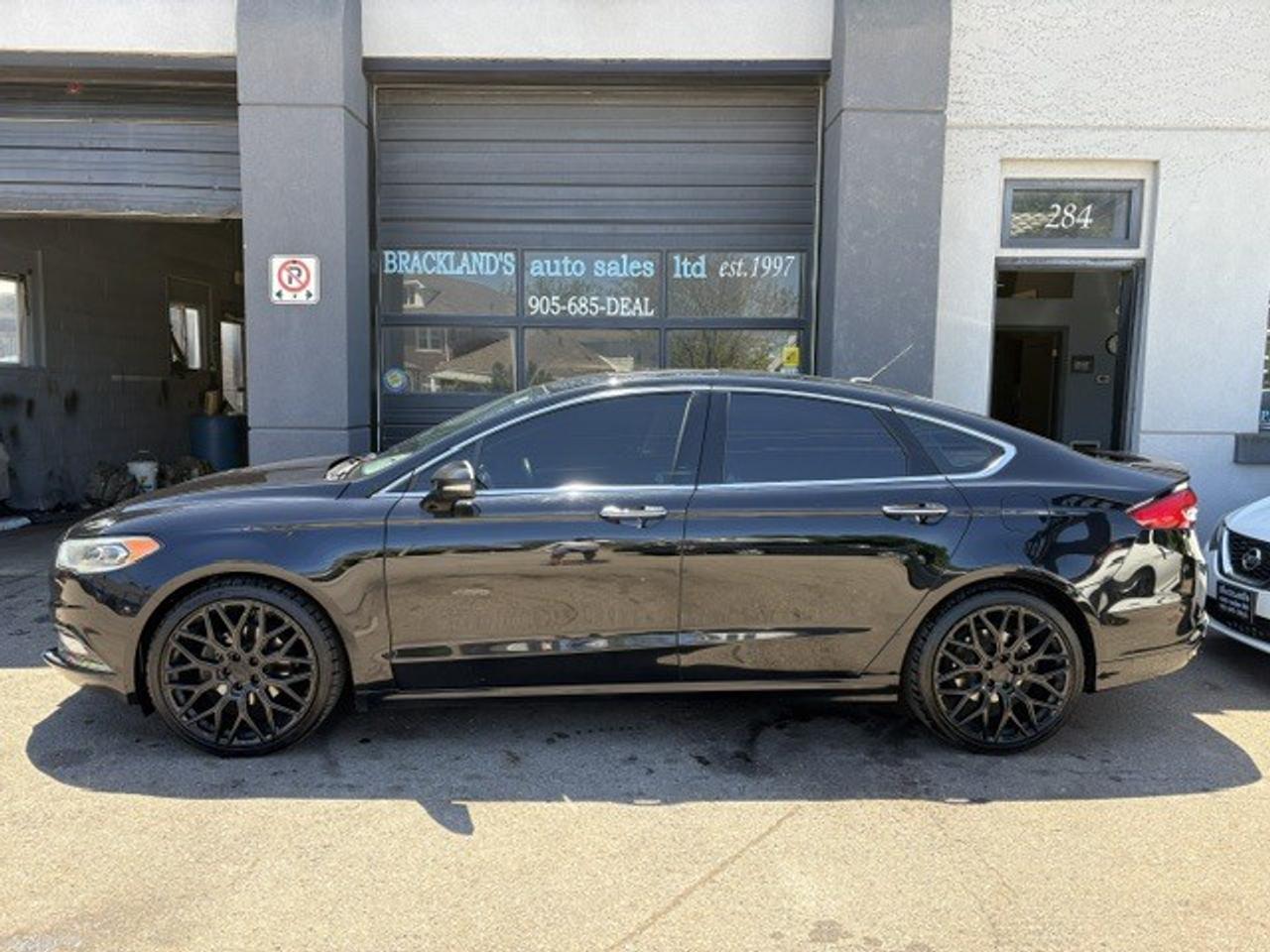 2018 Ford Fusion Titanium AWD, ONE OWNER, STRONG SERVICE HISTORY!! Photo