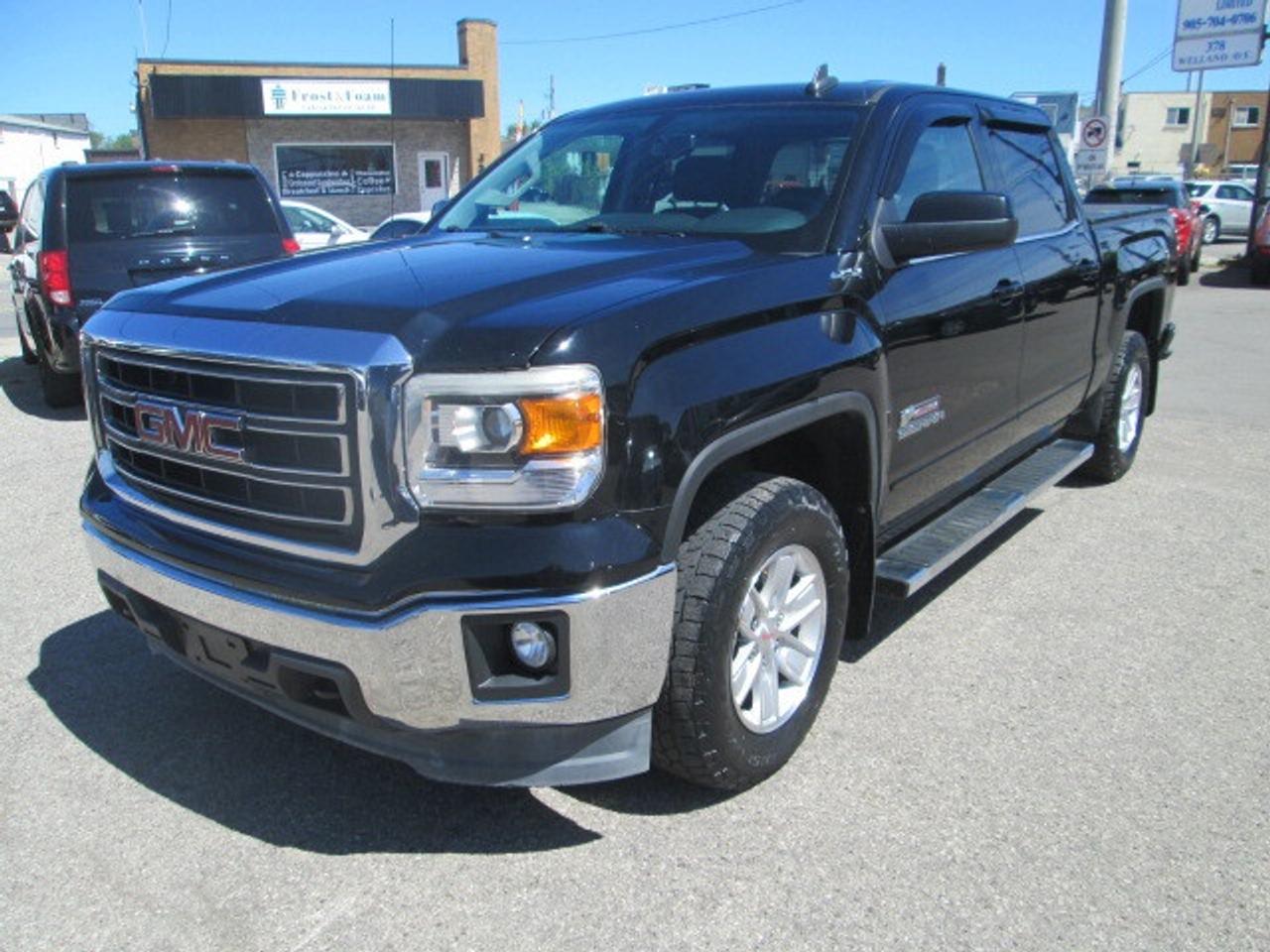 2015 GMC Sierra 1500 4WD Crew Cab 143.5  SLE, Back Up Camera, Cover Photo