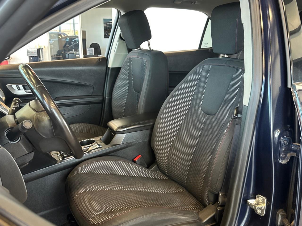 2017 Chevrolet Equinox LT w/1LT Front-Wheel Drive Photo