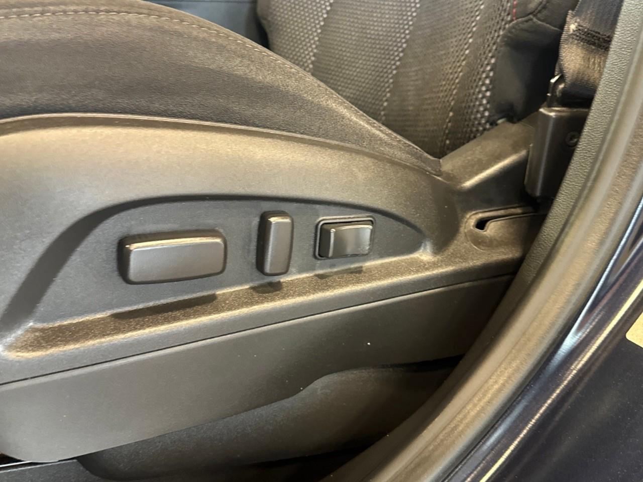 2017 Chevrolet Equinox LT w/1LT Front-Wheel Drive Photo