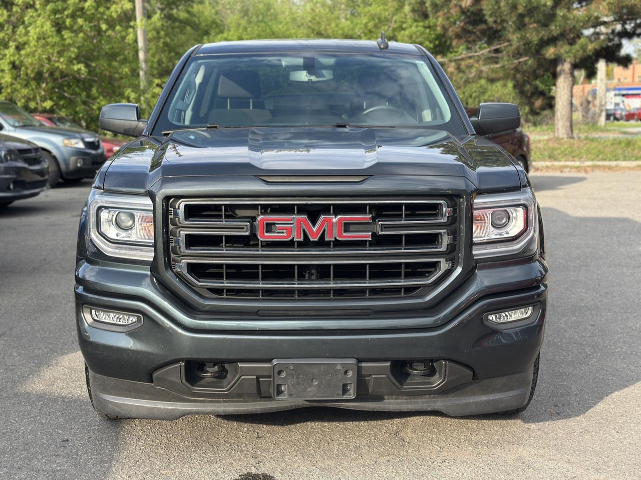 2018 GMC Sierra 1500 ELEVATION Photo3