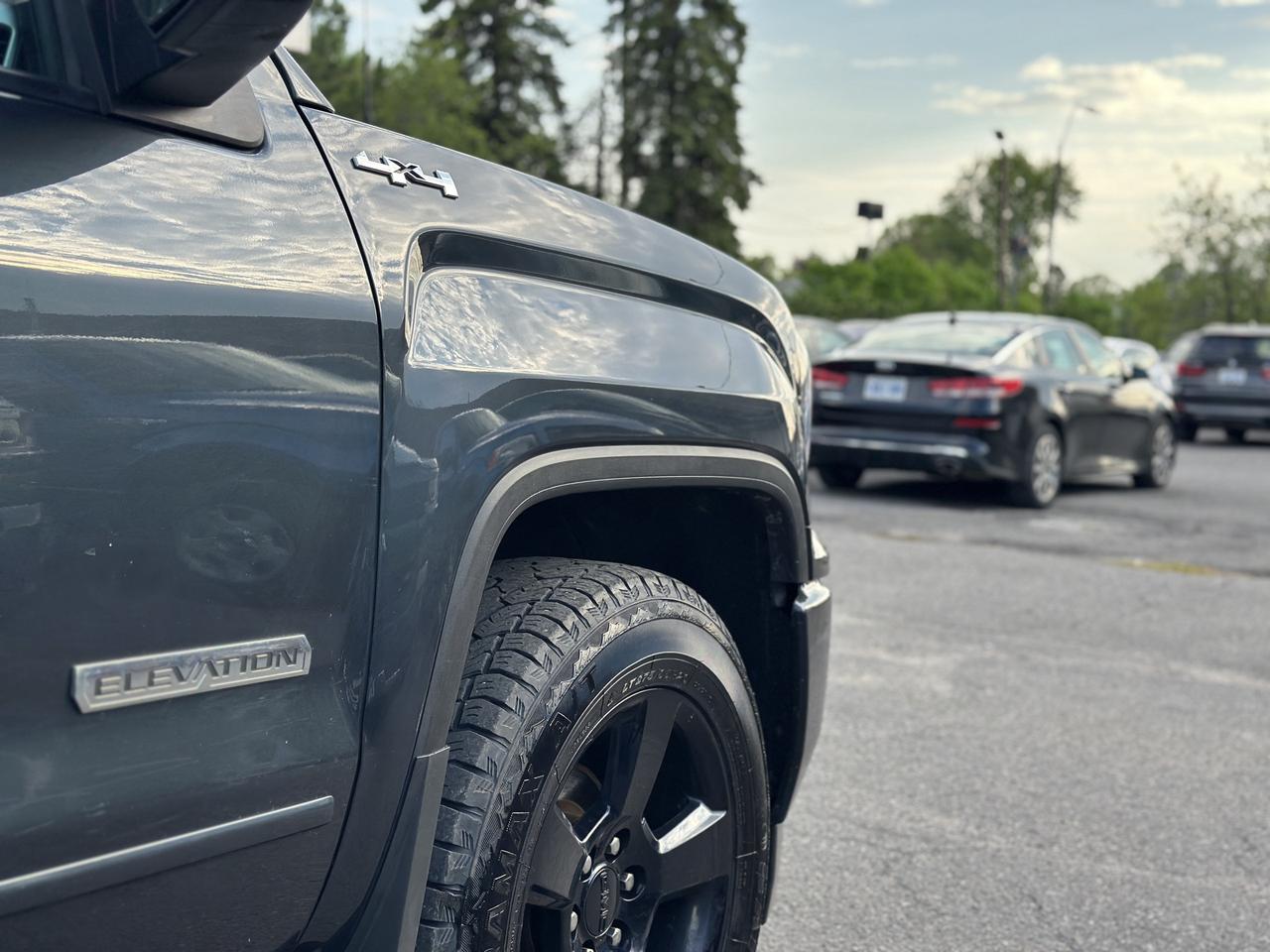 2018 GMC Sierra 1500 ELEVATION Photo