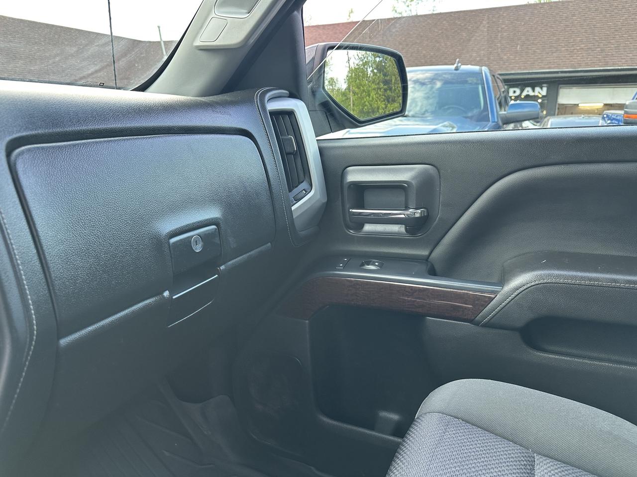 2018 GMC Sierra 1500 ELEVATION Photo