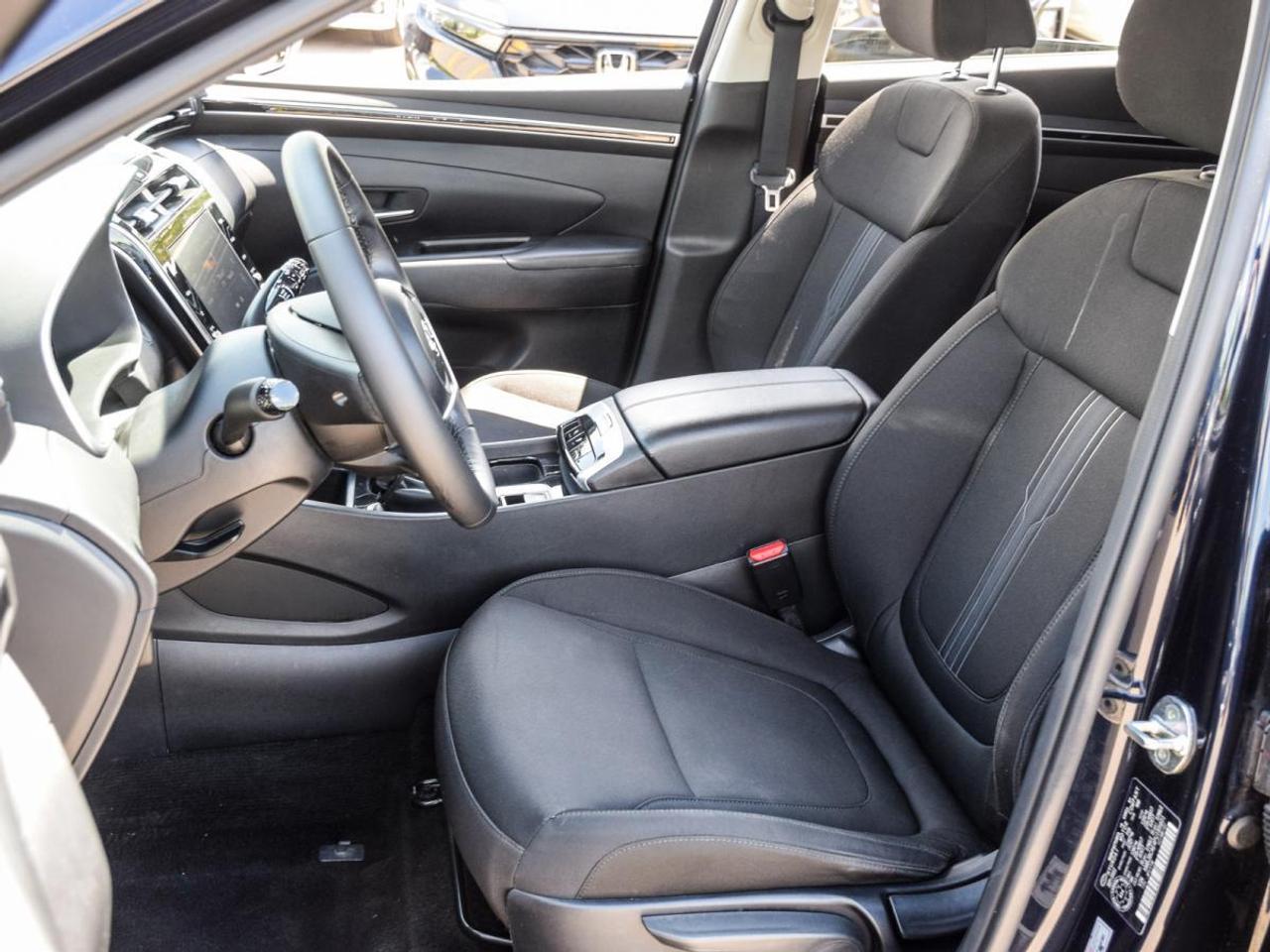 2023 Hyundai Tucson Preferred AWD   CPO RATES, No Accidents Photo