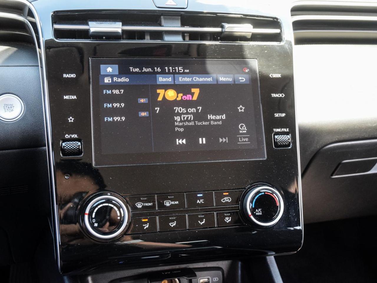 2023 Hyundai Tucson Preferred AWD   CPO RATES, No Accidents Photo