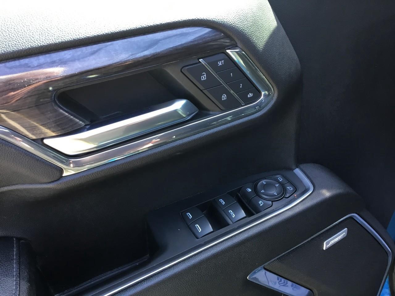 2023 Chevrolet Silverado 1500 LTZ Photo