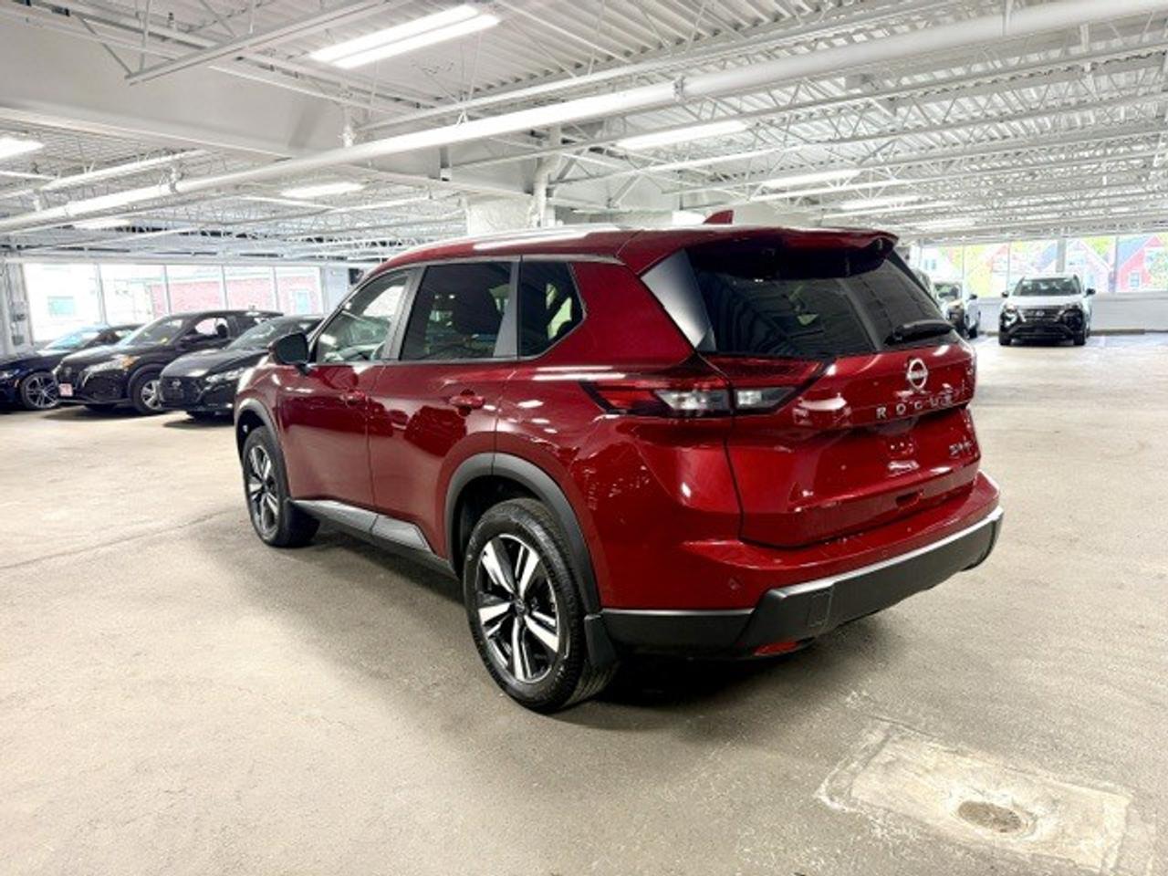 2024 Nissan Rogue SV PREMIUM, AWD, PRO-PILOT, MOONROOF, LEATHERETTE Photo