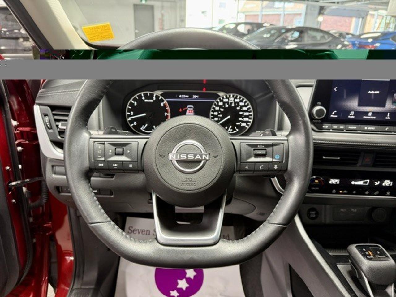 2024 Nissan Rogue SV PREMIUM, AWD, PRO-PILOT, MOONROOF, LEATHERETTE Photo