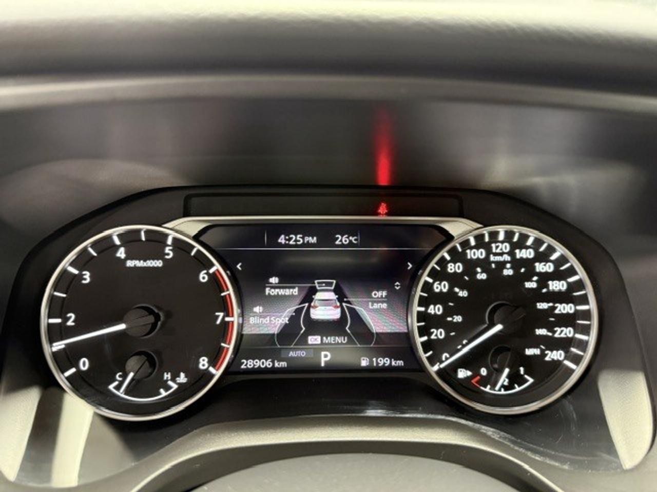 2024 Nissan Rogue SV PREMIUM, AWD, PRO-PILOT, MOONROOF, LEATHERETTE Photo