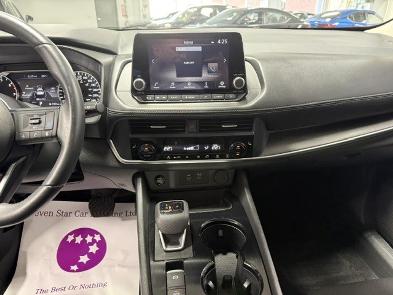 2024 Nissan Rogue SV PREMIUM, AWD, PRO-PILOT, MOONROOF, LEATHERETTE Photo