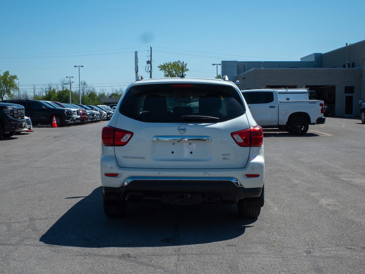 2017 Nissan Pathfinder - Adjustable Lumbar   Heated Mirrors Photo