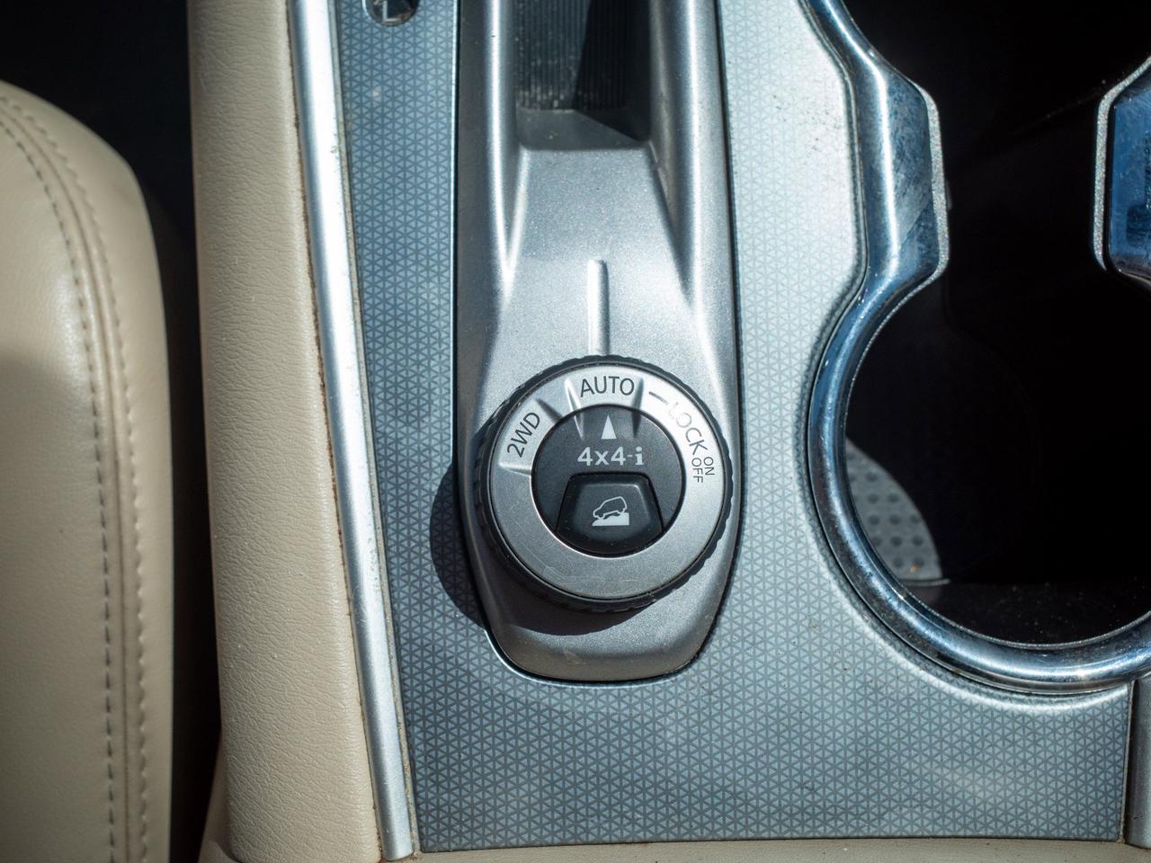 2017 Nissan Pathfinder - Adjustable Lumbar   Heated Mirrors Photo