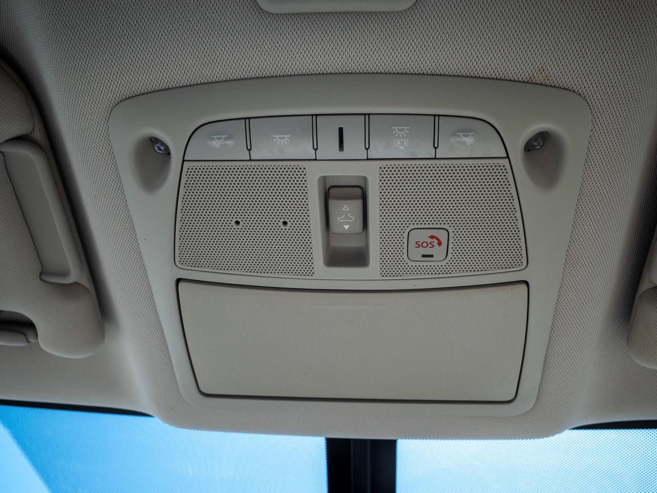 2017 Nissan Pathfinder - Adjustable Lumbar   Heated Mirrors Photo