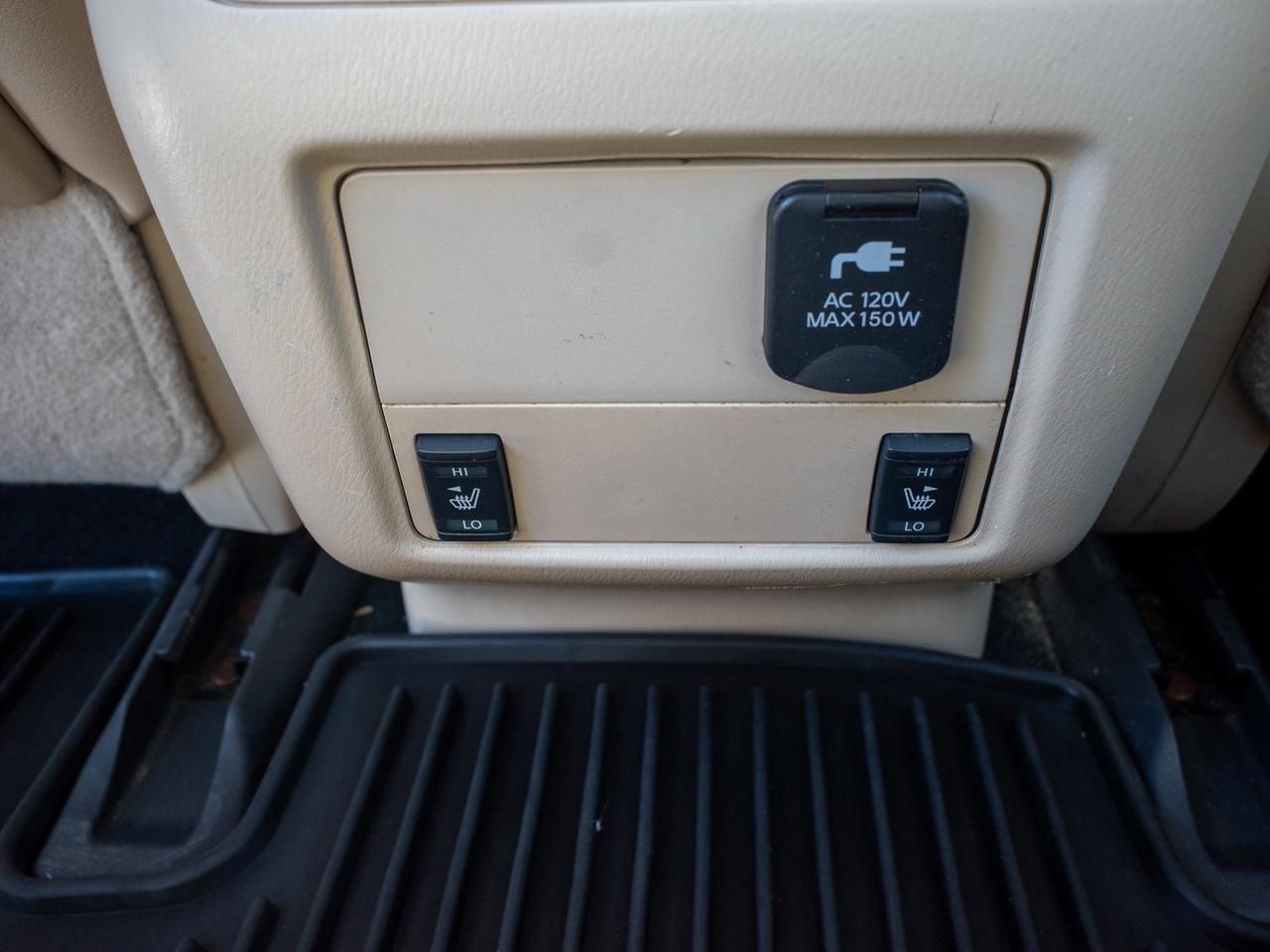 2017 Nissan Pathfinder - Adjustable Lumbar   Heated Mirrors Photo