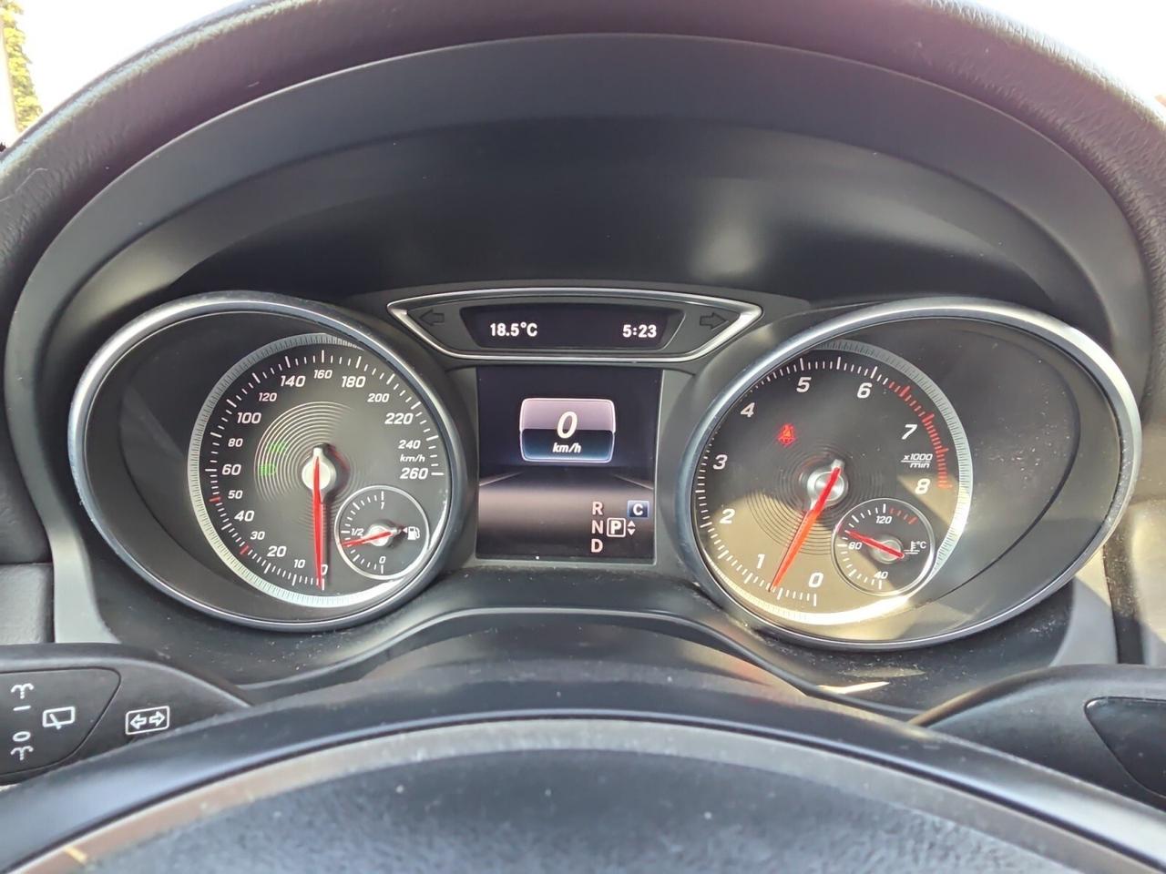 2019 Mercedes-Benz GL-Class GLA 250 4MATIC * NO ACCIDENTS / LOW KM / PANO / NA Photo