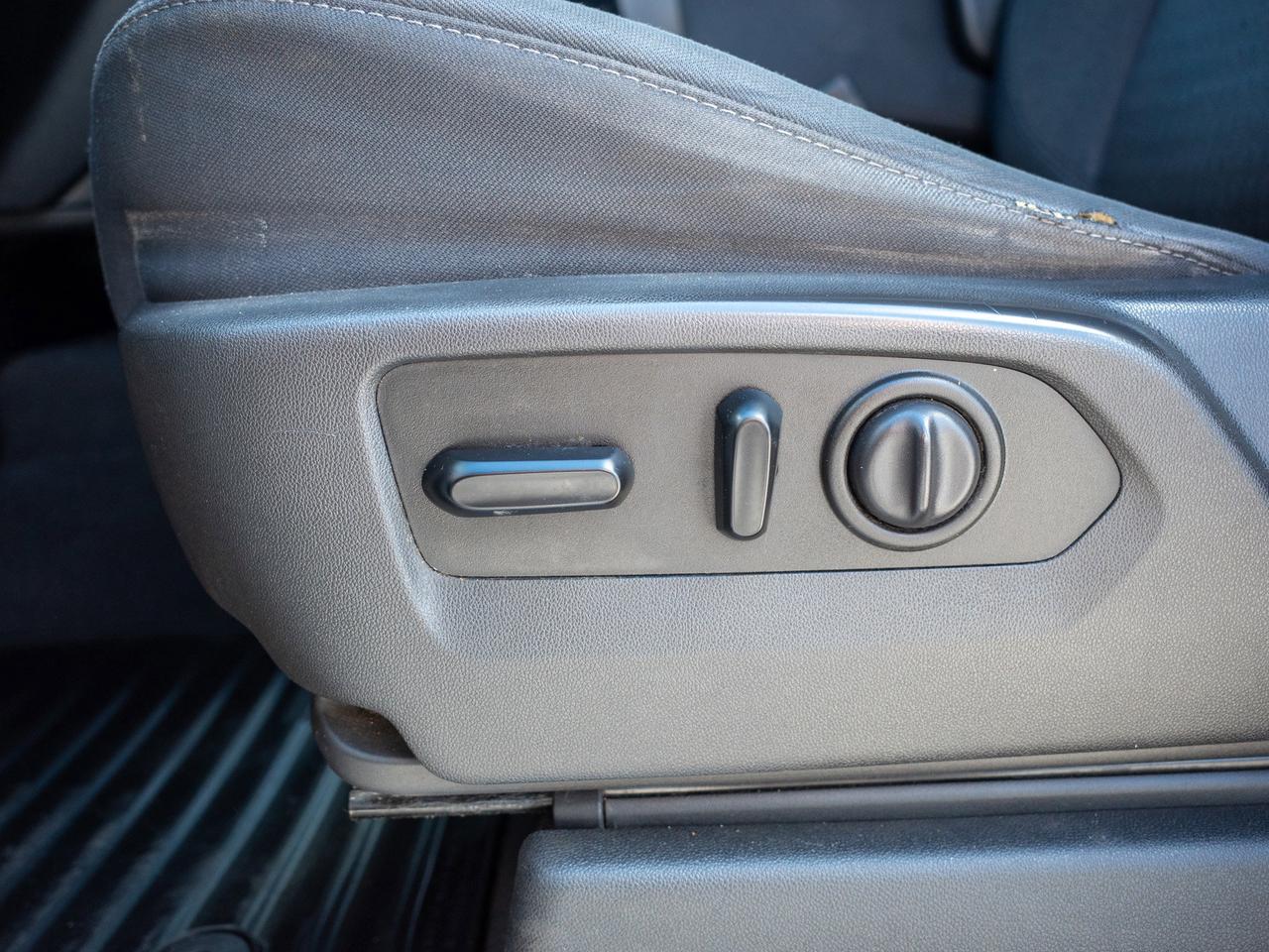 2019 Chevrolet Silverado 1500 LT - Cloth Seats   Back-Up Camera Photo