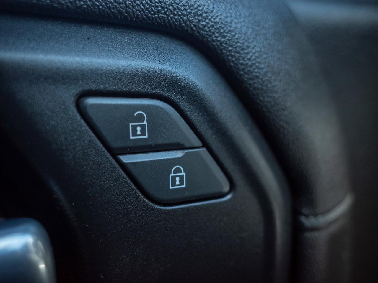 2019 Chevrolet Silverado 1500 LT - Cloth Seats   Back-Up Camera Photo