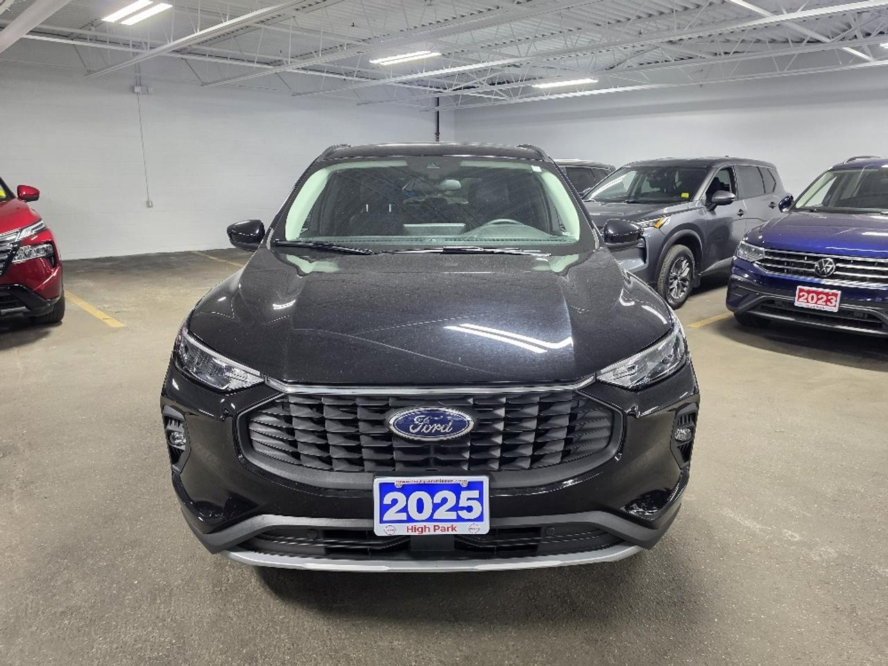 2025 Ford Escape PHEV 4dr Front-Wheel Drive Photo