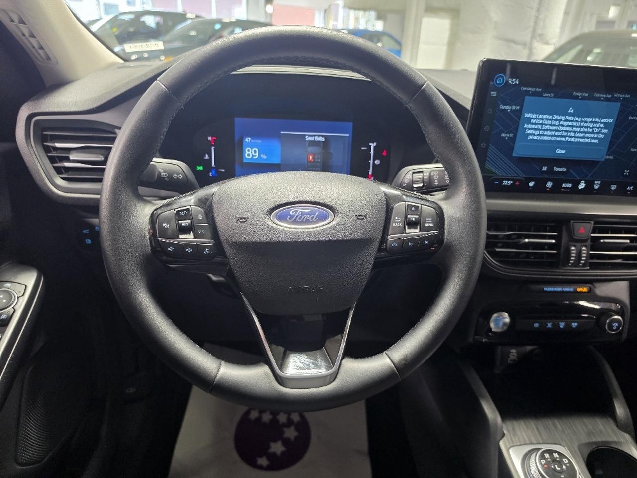 2025 Ford Escape PHEV 4dr Front-Wheel Drive Photo