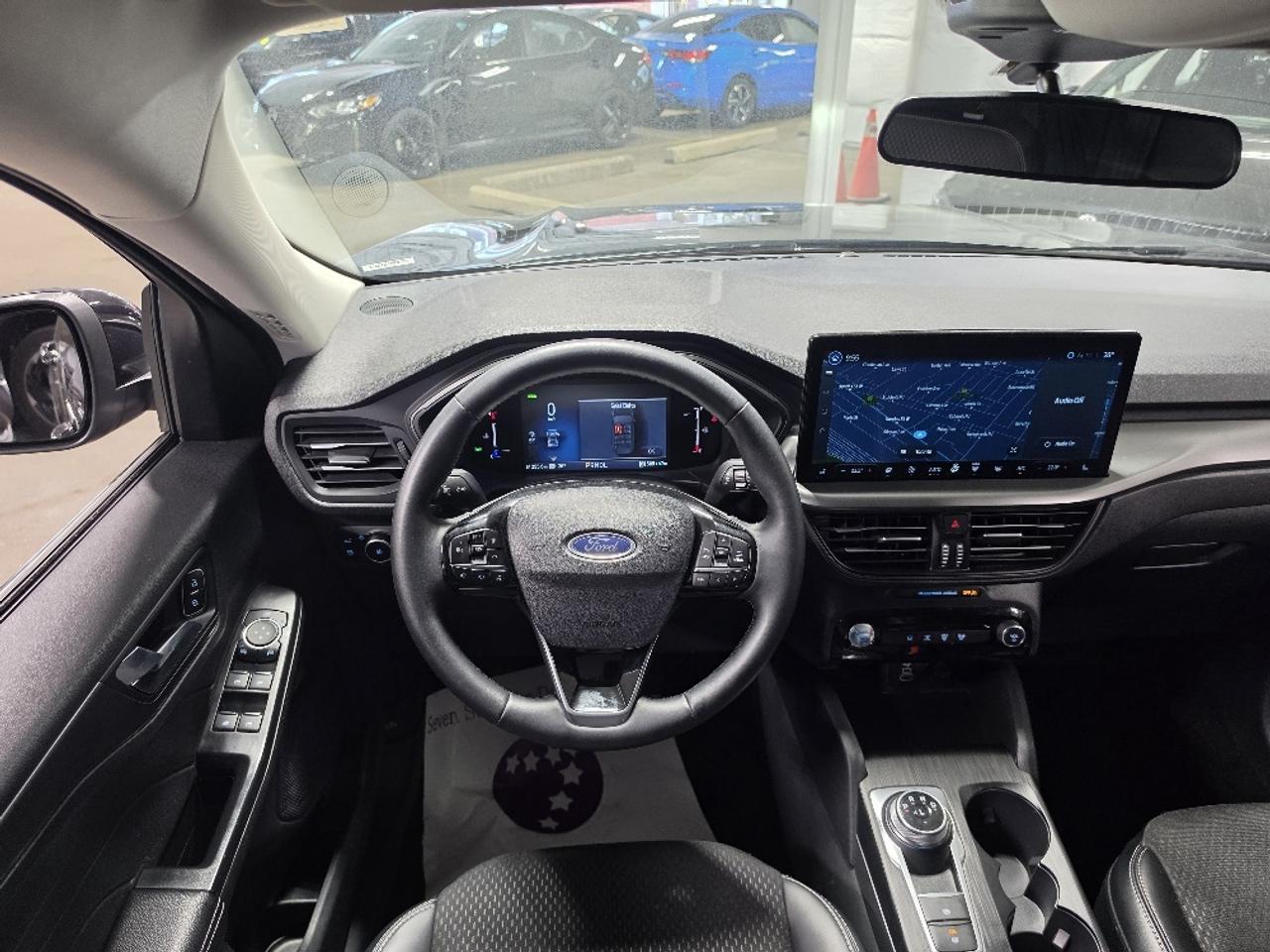 2025 Ford Escape PHEV 4dr Front-Wheel Drive Photo
