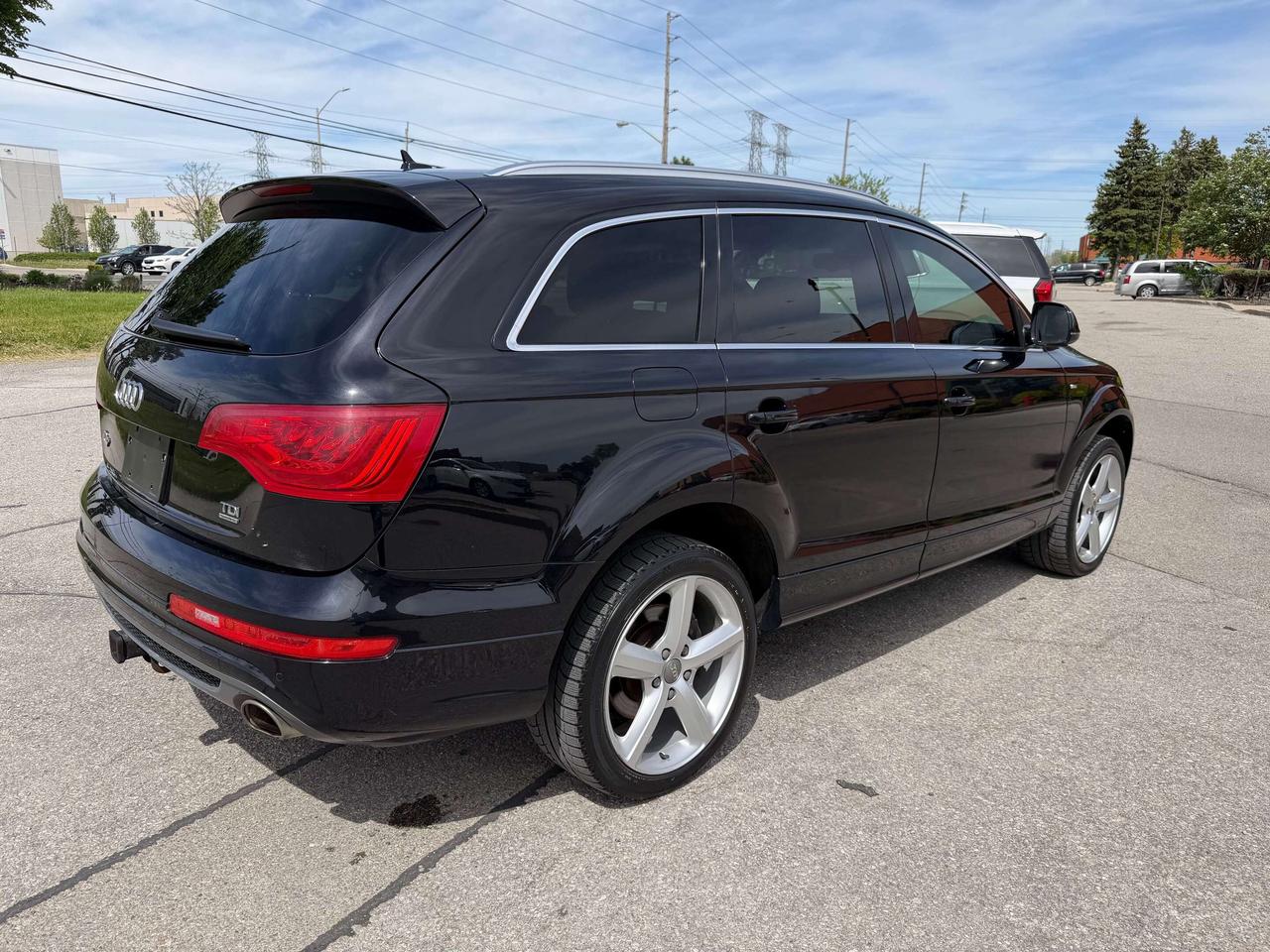 2014 Audi Q7 Technik TDI Diesel 7 Passenger Sold As-Is Photo