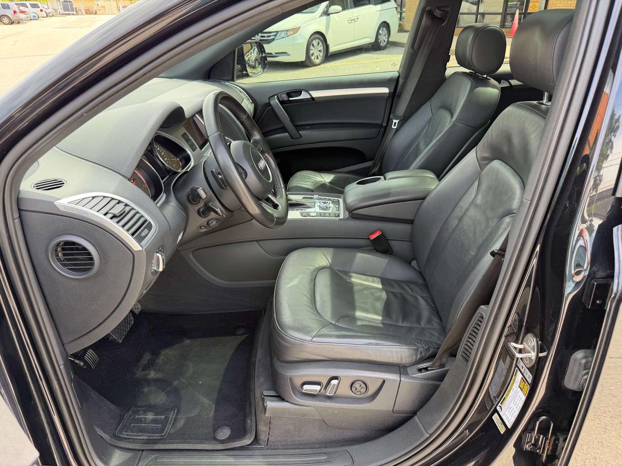2014 Audi Q7 Technik TDI Diesel 7 Passenger Sold As-Is Photo